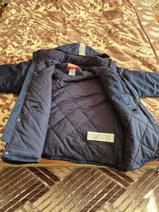 Пожарникарско зимно яке