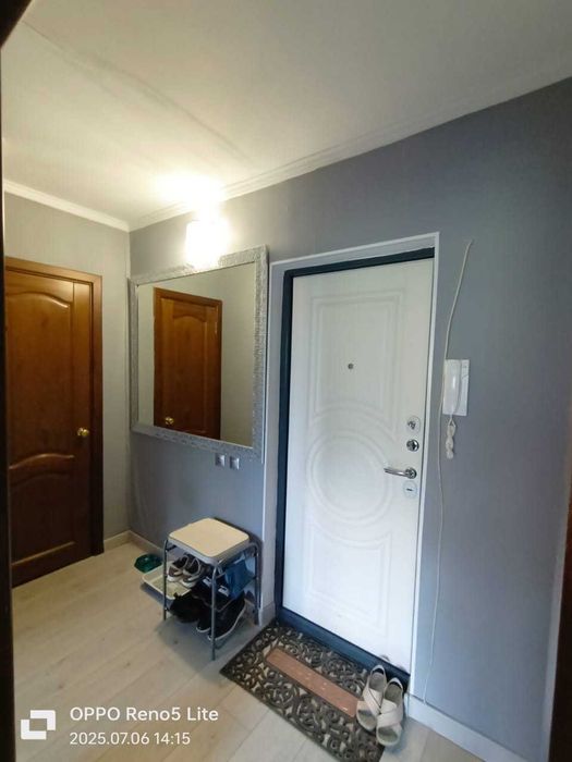 Продам 2х кв. 5 мкр. 3/5 эт. 1966г. Маресьева