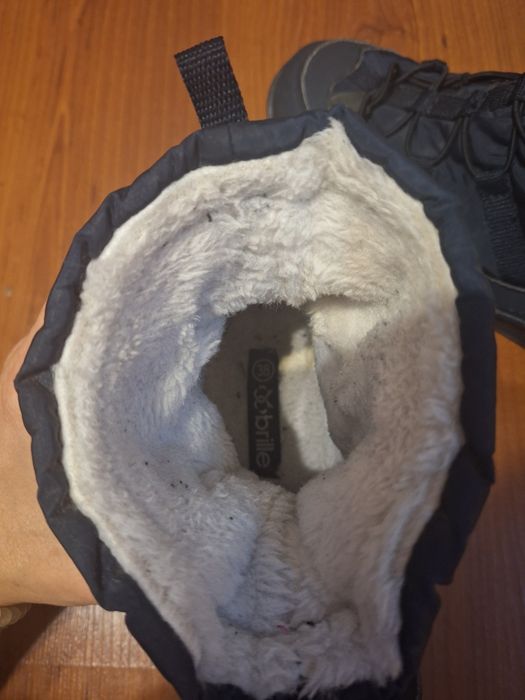 Зимни обувки, апрески