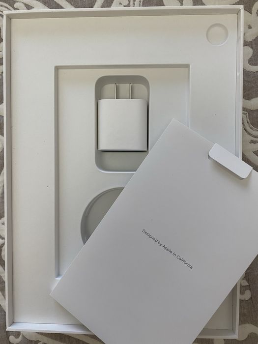 iPad A16 (11 поколение)