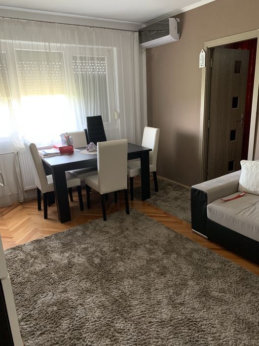 Apartament 2 camere cu loc de parcare