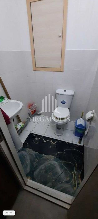 Buxoroda 3 xonali kvartira arzon narxda sotiladi.  №322