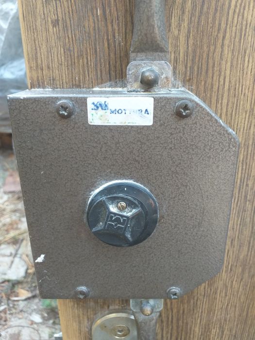 Usa metalică bloc fara toc