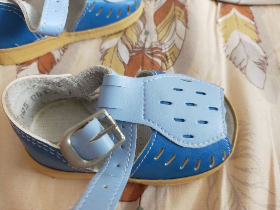 Сандали детские                    .