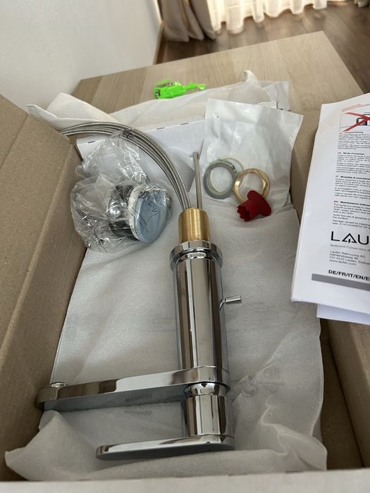 Baterie lavoar premium Noua, Laufen The New Classic.
