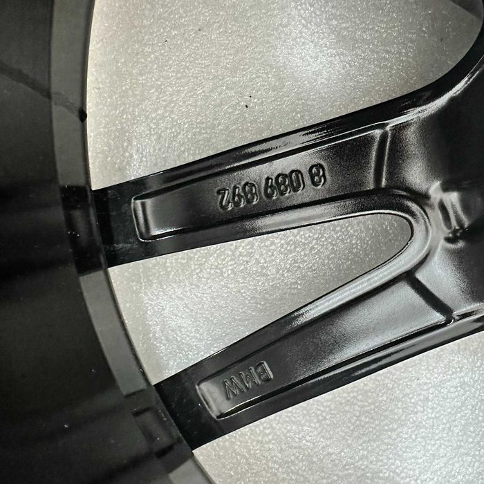 1x janta BMW 8Jx19 ET27 style 791M seria 3 g20 21