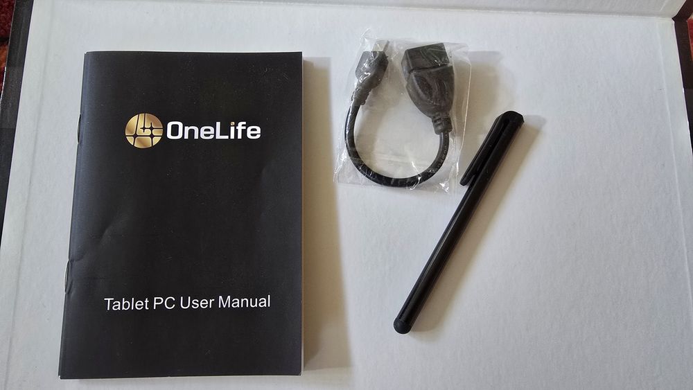 Старый планшет от OneLife