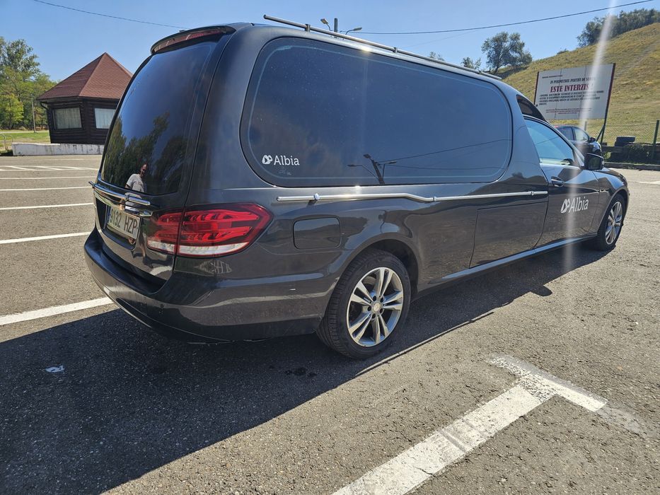 De vanzare dric funerar mercedes Eclass  250 d