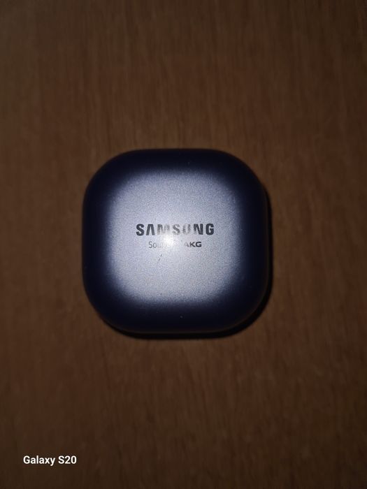 Продам наушники samsung buds pro