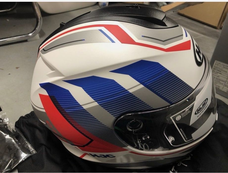 Нова Каска Hjc c70 Nian