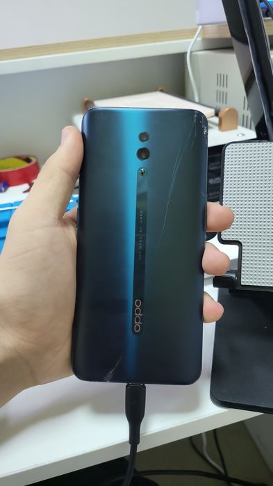 Oppo reno  256 гб