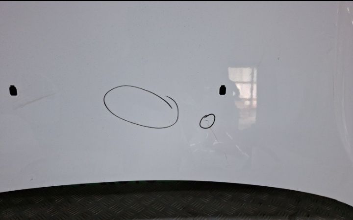 Капот Lada Vesta 2015-нв 1