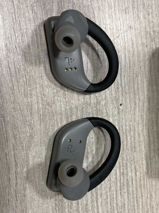 Спортни слушалки JBL Endurance Peak