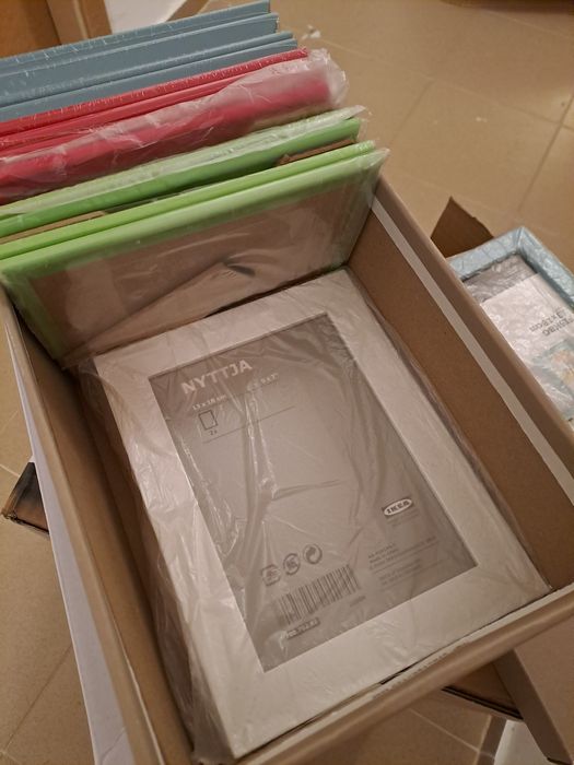 НОВИ рамки за снимки + Картон + НОВИ фотоалбуми