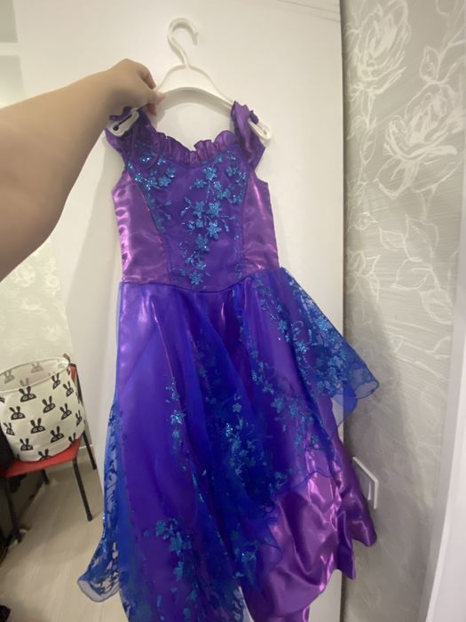 Продам платье детское