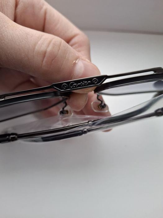 Очки. Бренд: Cartier