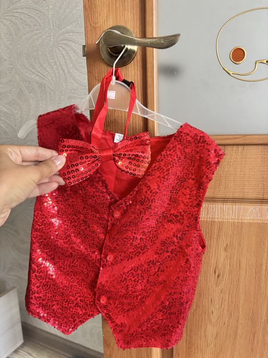 Продам детскую жилетку