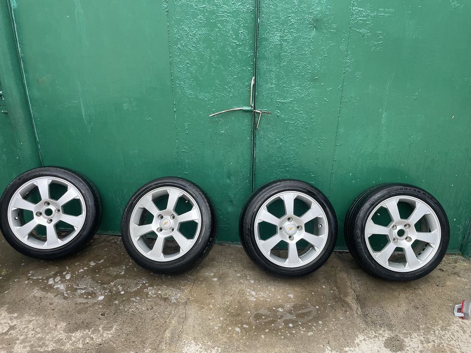 Продам диски с резиной