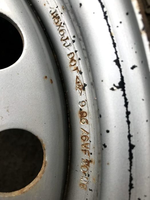 Запаска на Mitsubishi L200