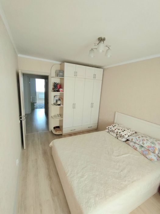 3 ком квартира Кунаева 2002 Год