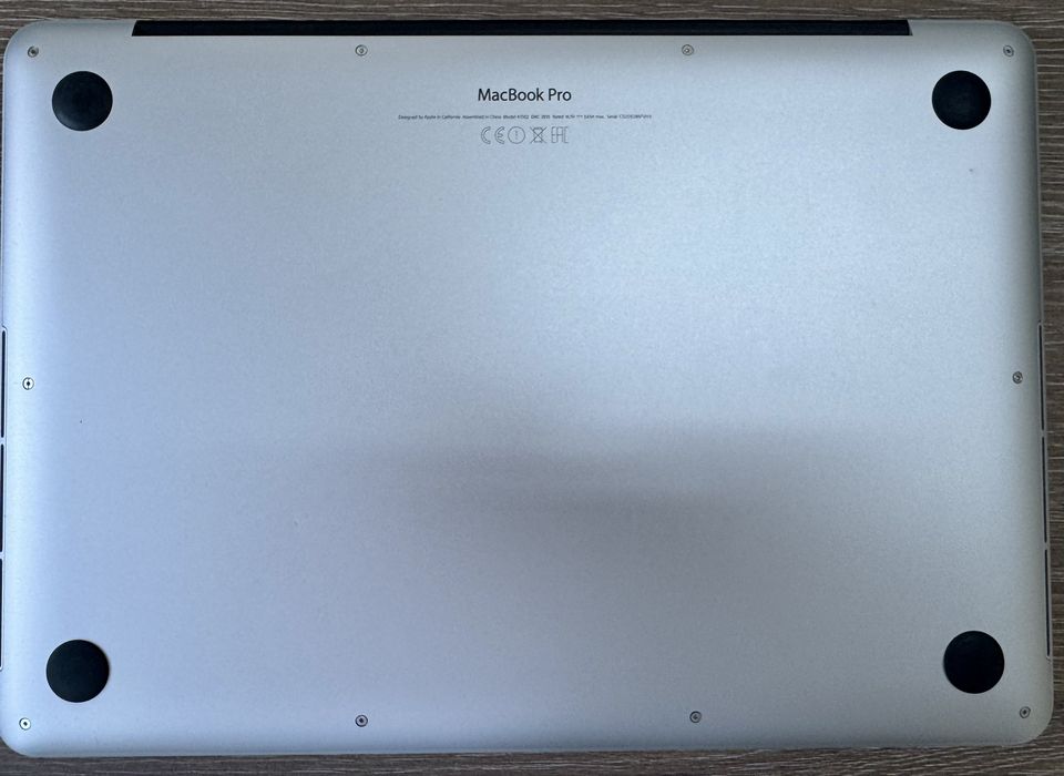 MacBook pro 13inch  early 2015