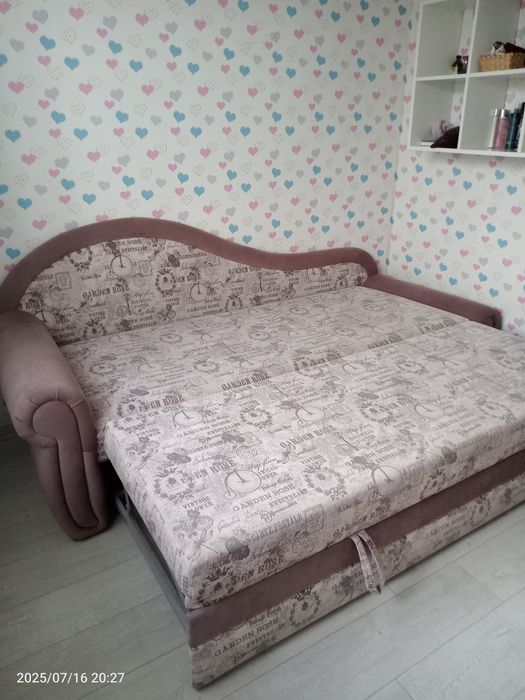 Диван б/у, раскладной