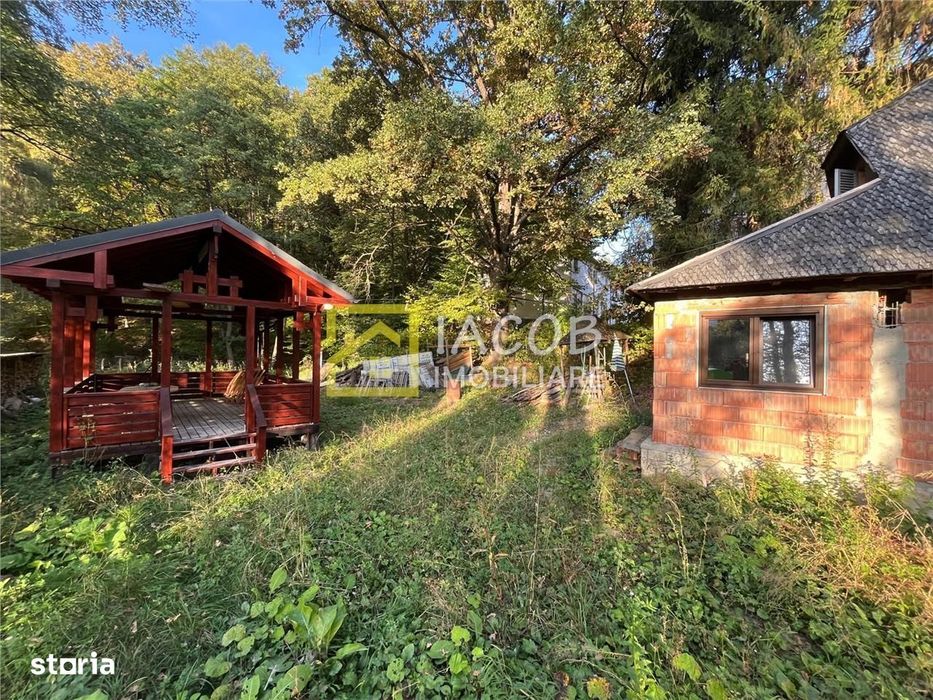Casa cu teren, str. Slatinei, Luncani - Margineni - Bacau