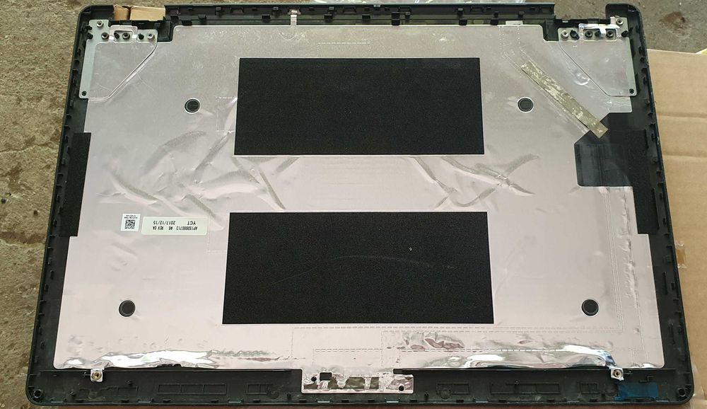 Горен капак от Dell 5480