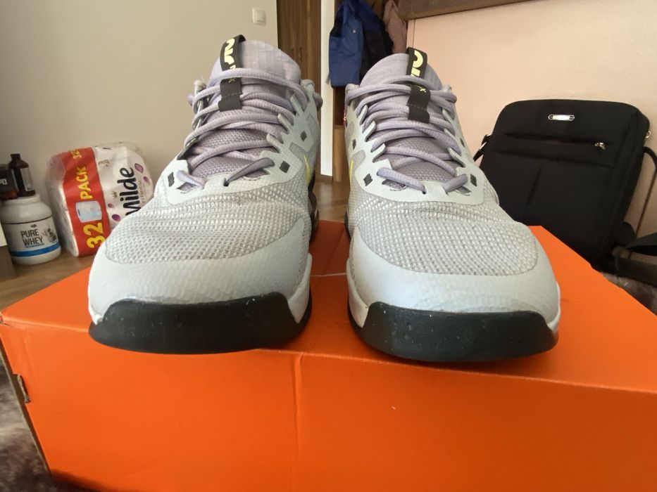 Nike Alpfa trainer 5 42.5/27cm.