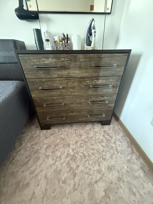 Продам кровать 160×220 + тумбы + комод