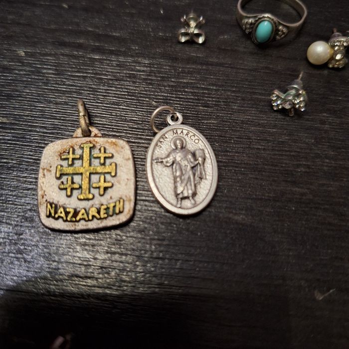 Медальони италиански