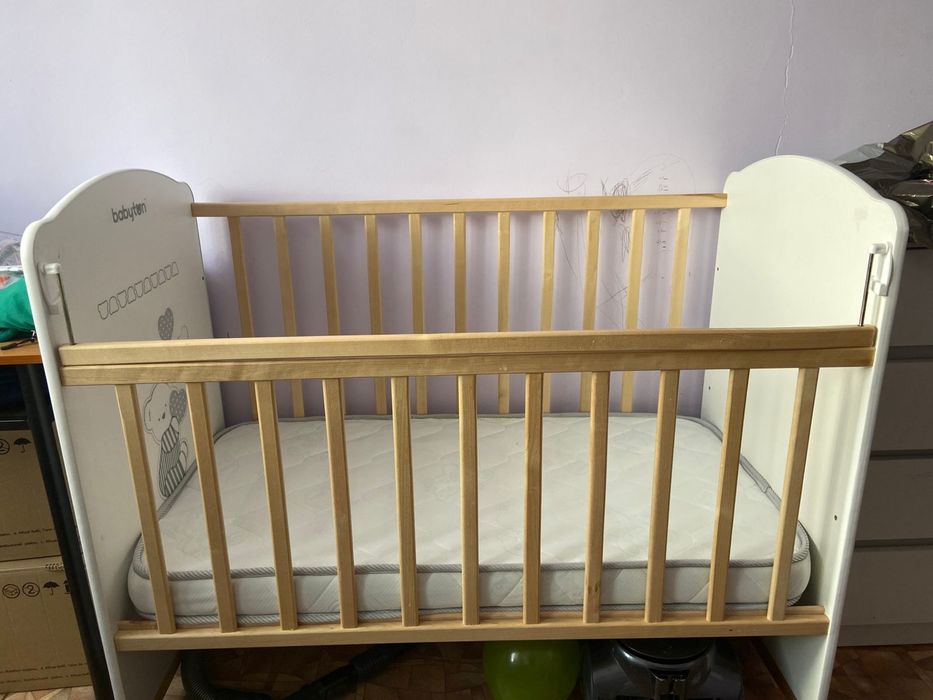 продам кроватку детскую