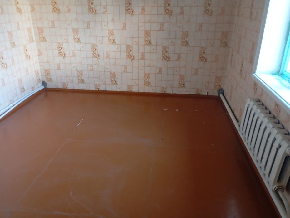 Barcha qulayliklarga ega 2 xonali 4 xona qilingan uy sotiladi