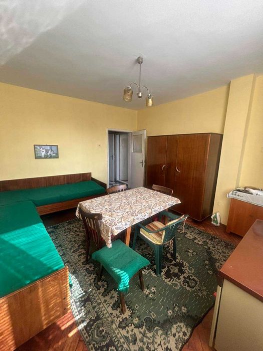 Продава се Многостаен апартамент в Търговище, Изток 1 - 108 кв.м за 926 €/кв.м - Снимка #2