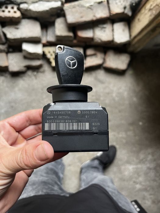 Гълтач с ключ Mercedes ML-W164