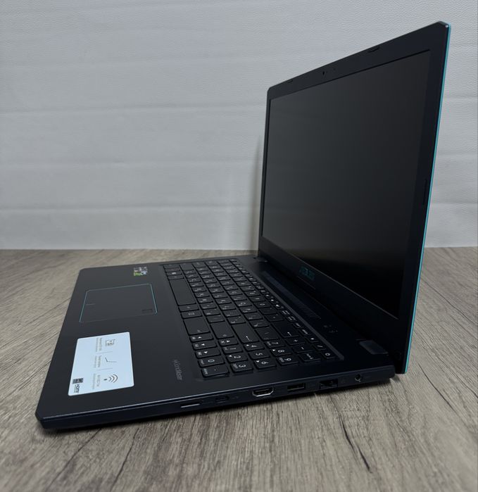 Игровой ноутбук ASUS 2020г