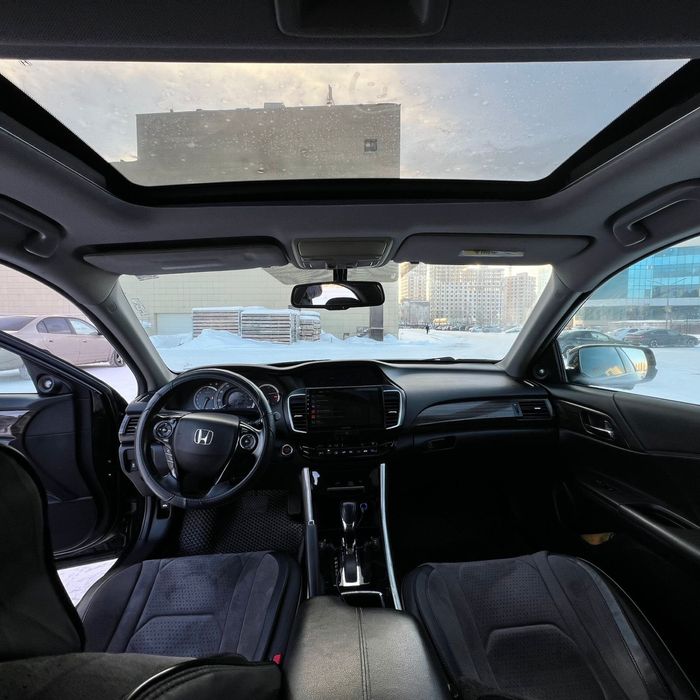 Продам машину Honda Accord