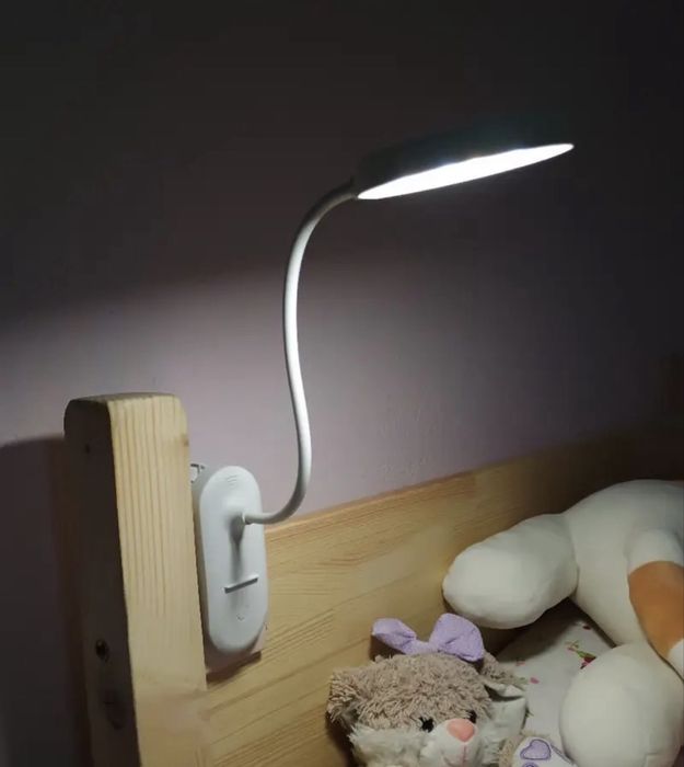 Лампа-ночник с клипсой