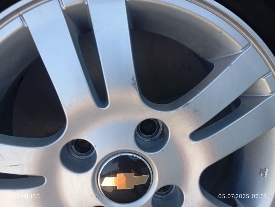 Джанти с гуми Шевролет 15"