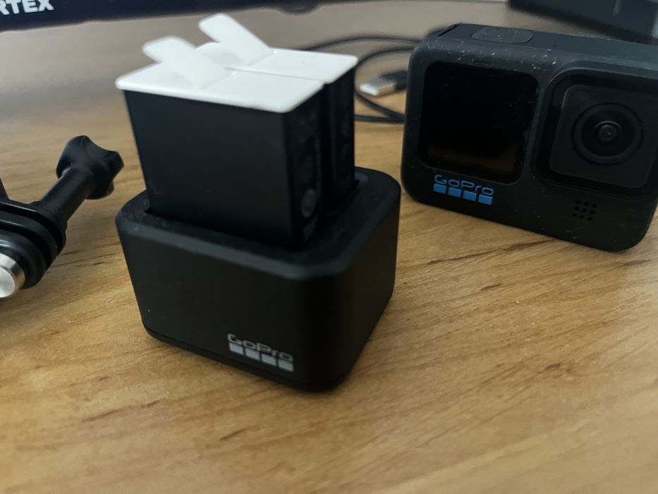 GoPro Hero 12 Black+Accesorii