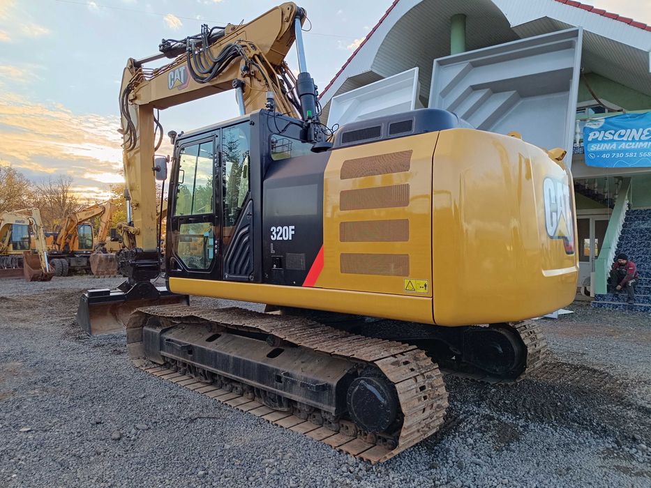Excavator pe senile Caterpillar 320FL, 21 tone, 2017