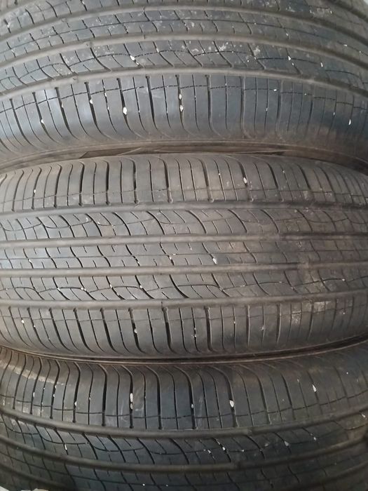 Шины Giti Comfo 235/65/18на Хавал Дарго Х    3 колеса