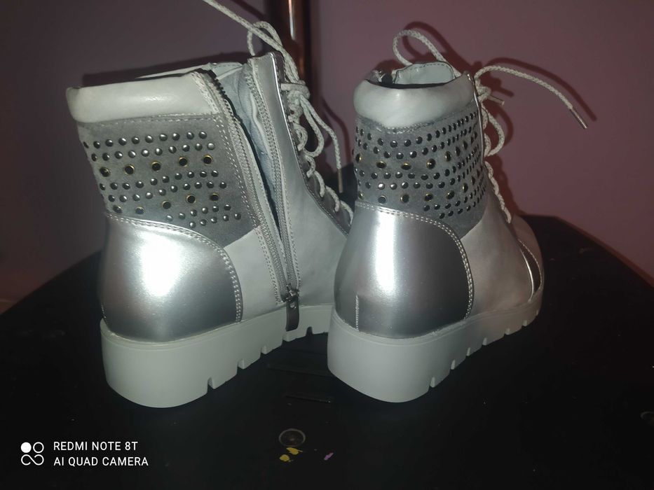 Дамски нови боти