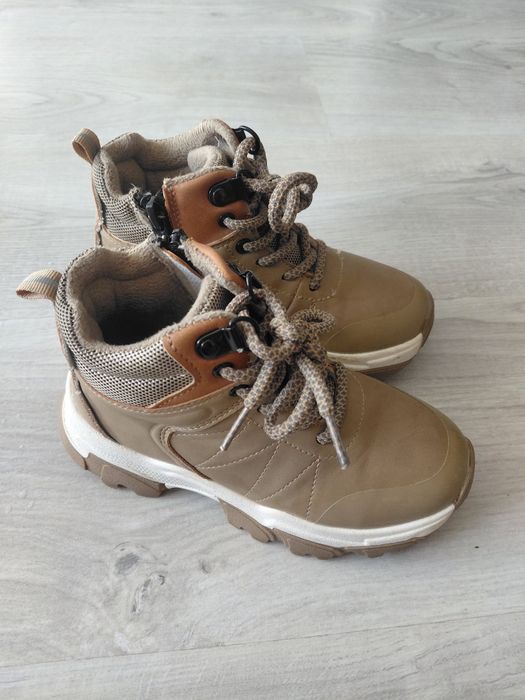 Детски зимни боти