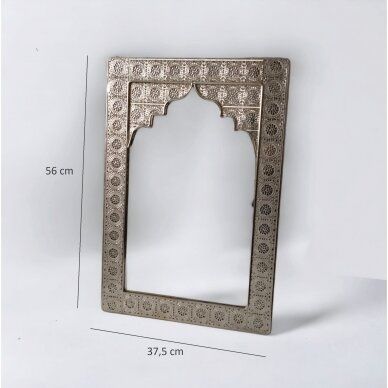Метално стенно огледало в марокански стил