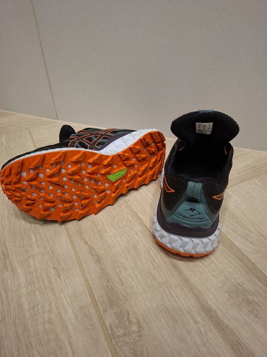 Asics Trabuco Max