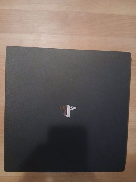 Vand playstation 4 pro