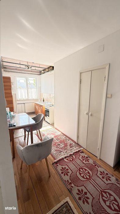 HORTENSIEI apartament 1camera spatios (58mp) etaj2!