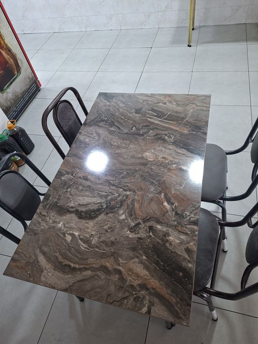 Stol-stul oshxona va kafe uchun