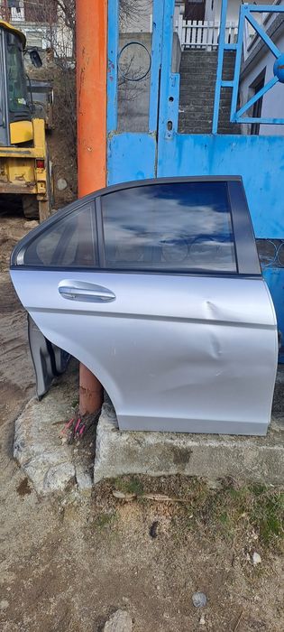 Врати за Мерцедес ц 220